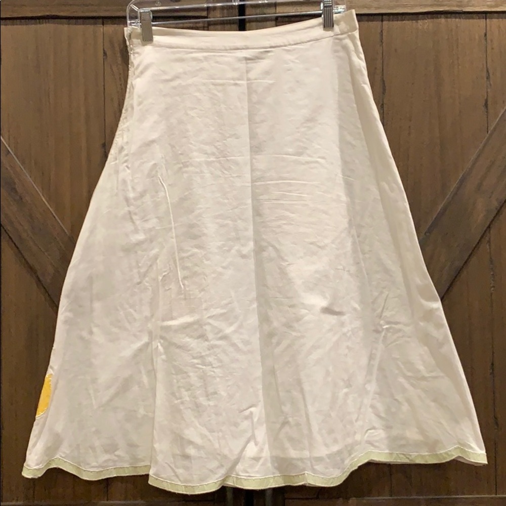Mitzi white floral appliqué midi circle skirt - Picture 6 of 7